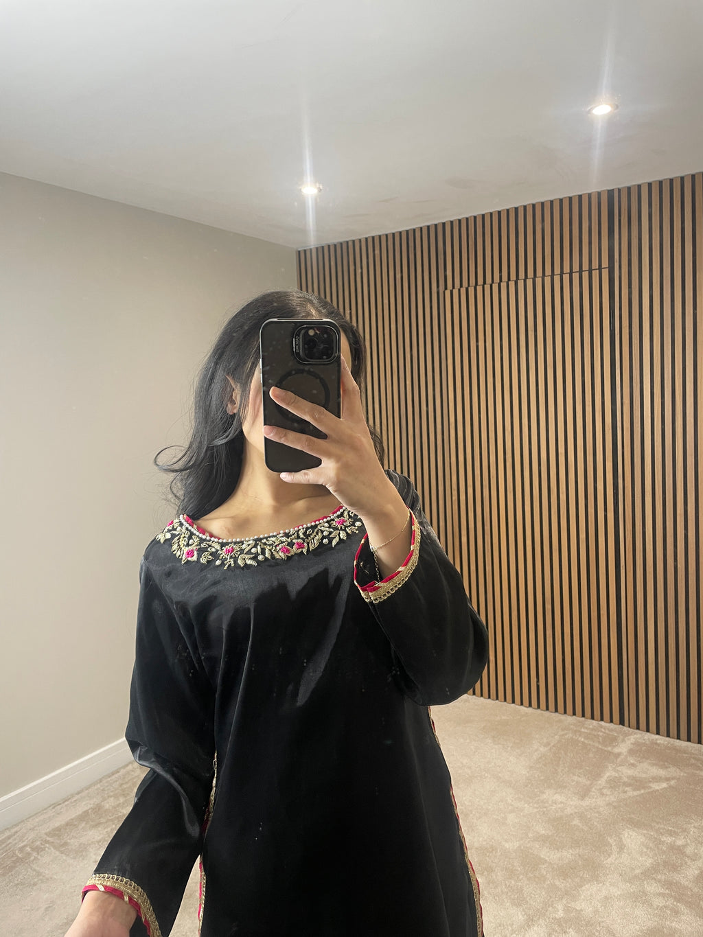 MAHNOOR