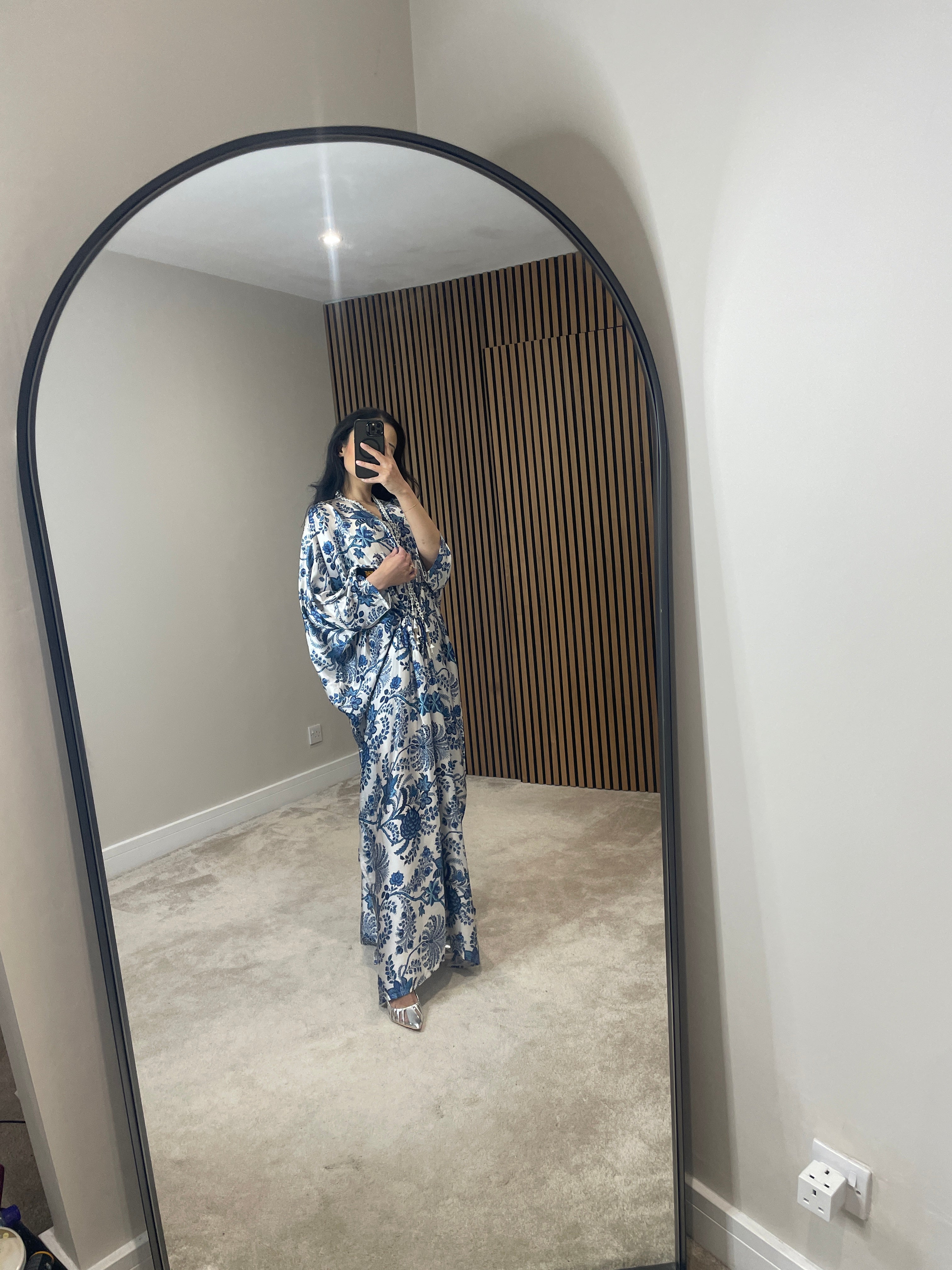 KAFTAN SILK BLUE FLORAL Main image