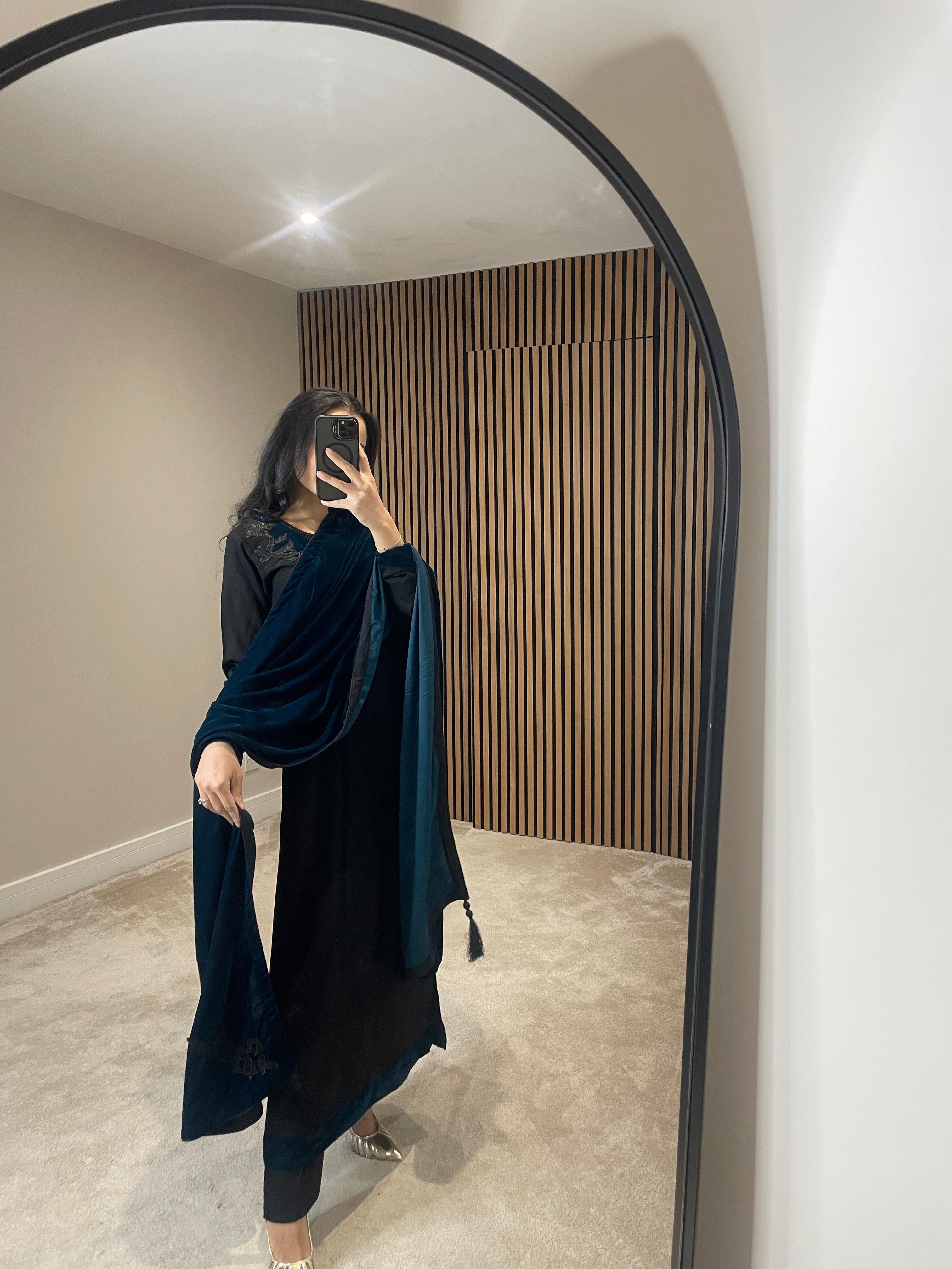 MARINA VELVET SHAWL ZINC