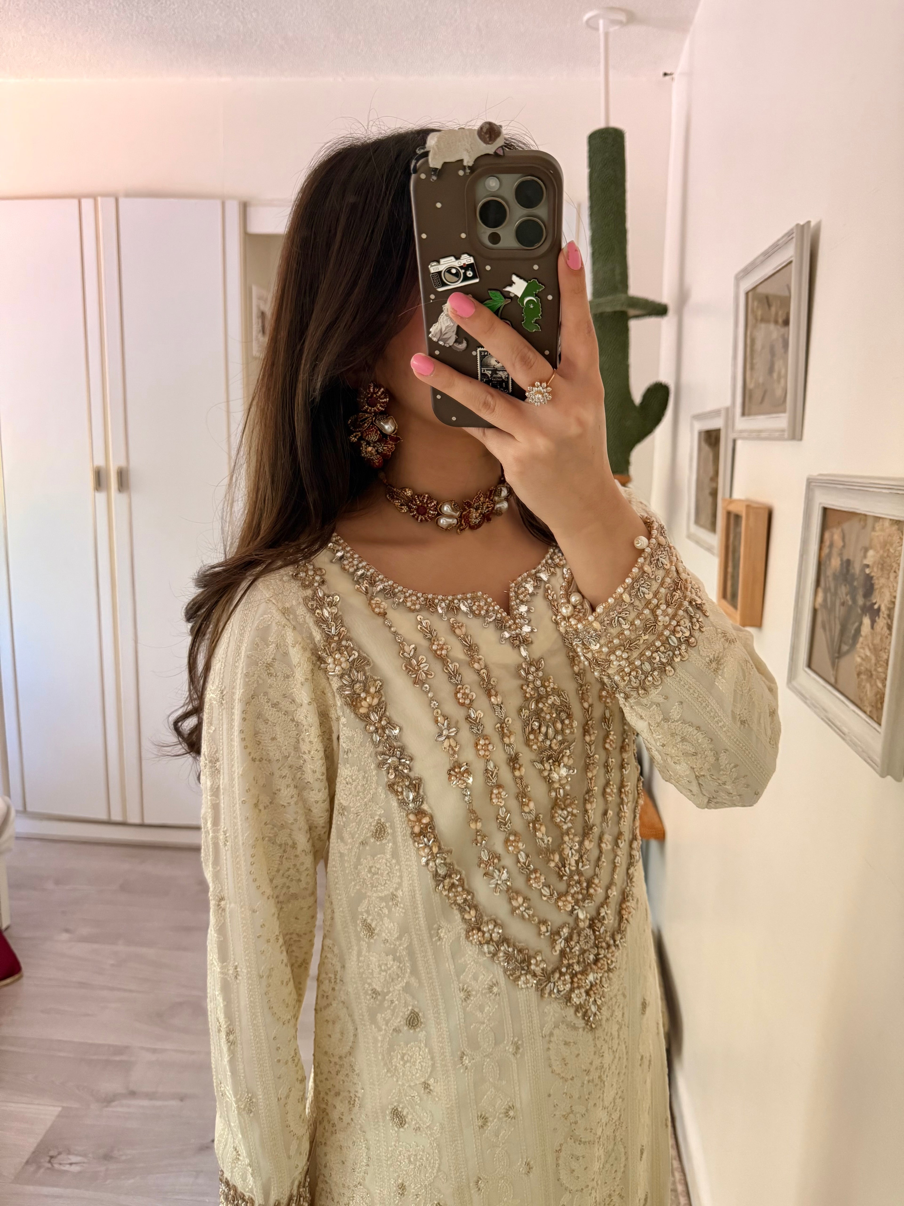 ANMOL