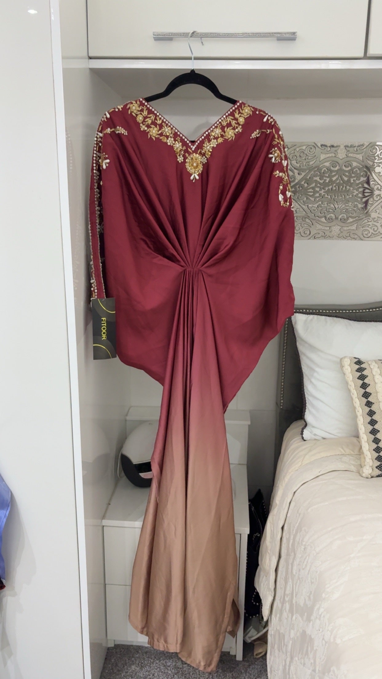 KAFTAN DEEP RED OMBRÉ Secondary image